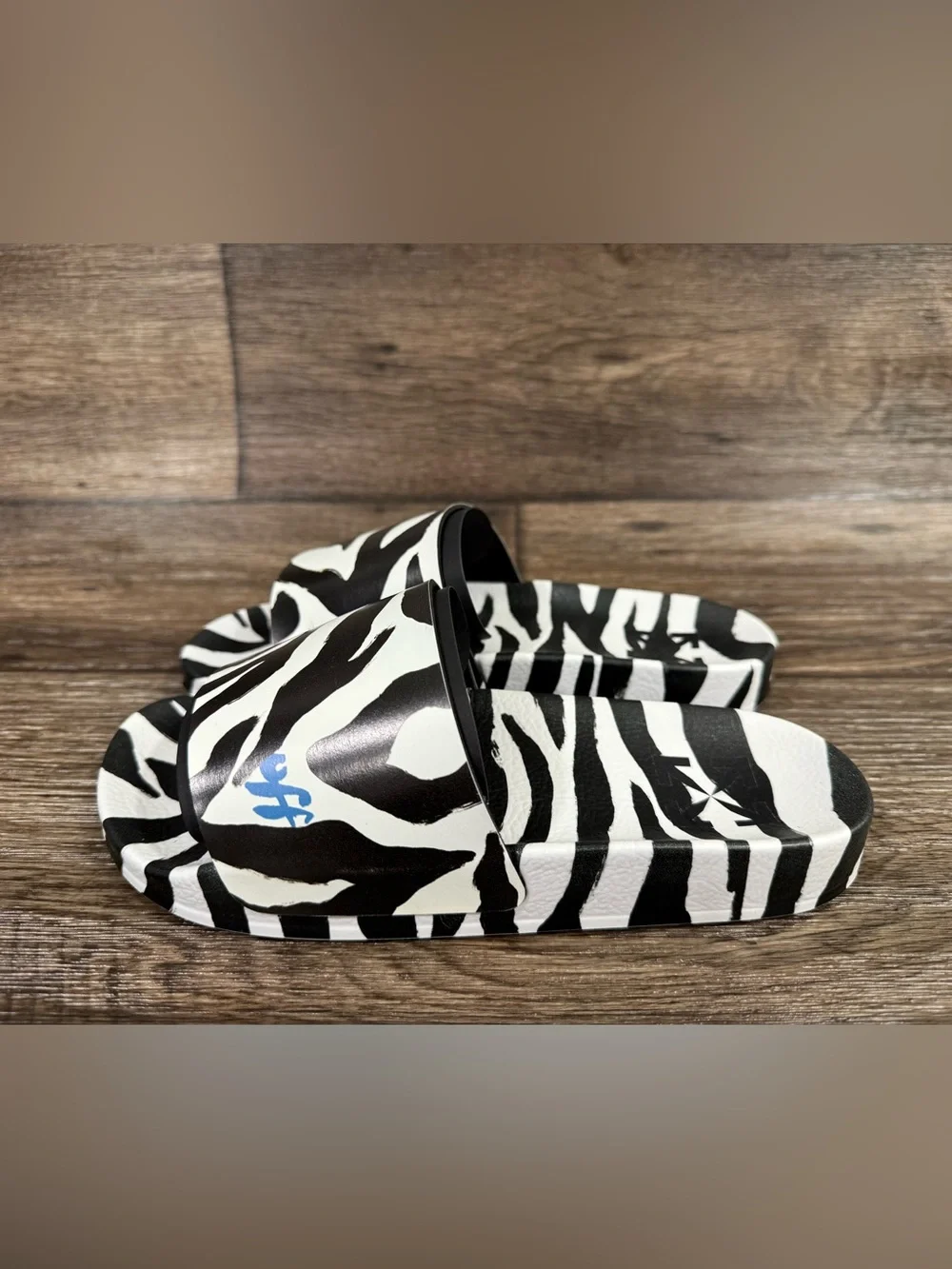 NWT Off White c/o Virgil Abloh Slides Zebra-print‎ slides Sz 6